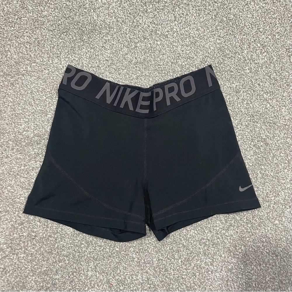 Nike Pro Compression Shorts – Size Small